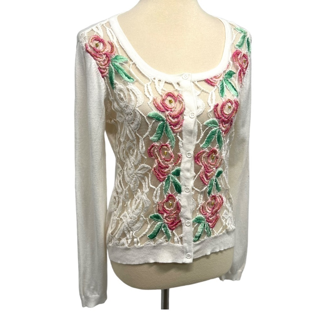 Agua Bendita White Embroidered Floral Lace Button Front Cardigan Sweater Large - Picture 4 of 14